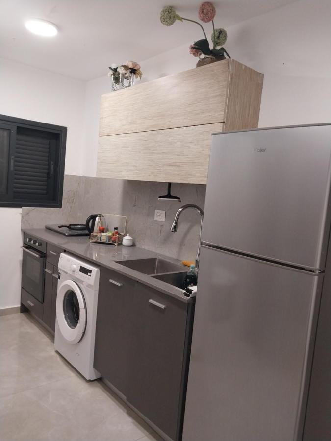 שירת דבורה בבני ברק Apartment Giv'at Shemu'el Exterior photo